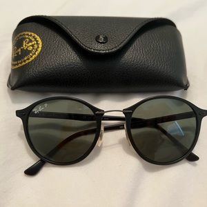 Ray ban sunglasses and case